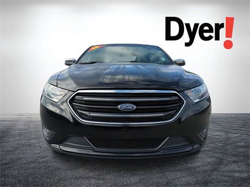 Used 2019 Ford Taurus Limited image 9