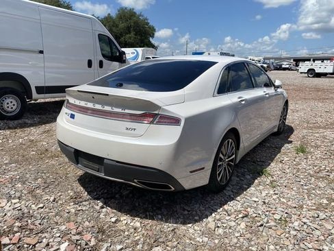 Used 2020 Lincoln MKZ w/ Convenience Package FWD image 4