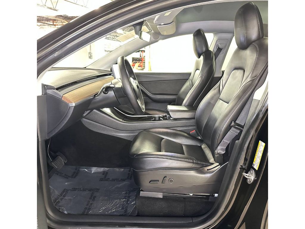 Used 2021 Tesla Model Y Long Range AWD/4WD image 20
