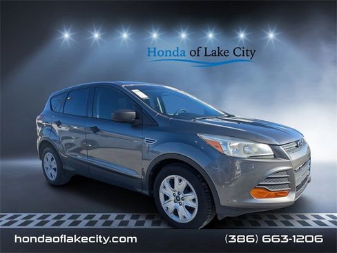 Used 2014 Ford Escape S image 1