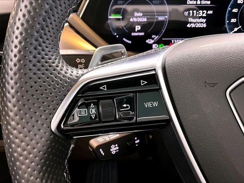 Used 2023 Audi e-tron GT Prestige w/ Prestige Package image 21