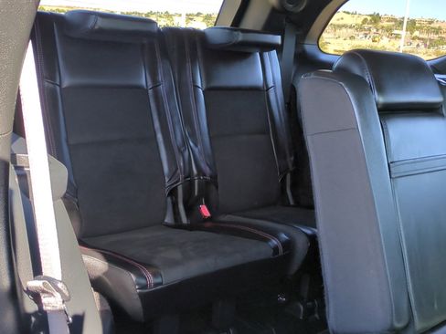 Used 2022 Dodge Durango R/T w/ Trailer Tow Group IV image 32