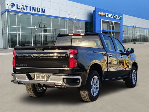 New 2026 Chevrolet Silverado 1500 LTZ w/ LTZ Premium Package image 6