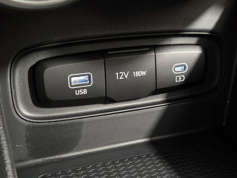 New 2026 Hyundai Venue SE FWD image 23