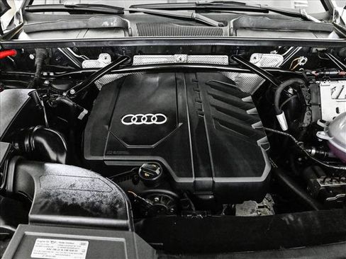 Used 2023 Audi Q5 2.0T Premium w/ Convenience Package AWD/4WD image 24