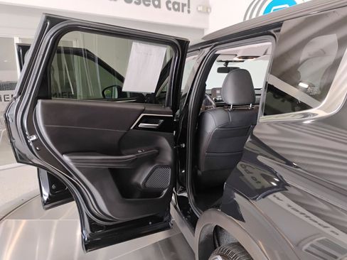 Used 2024 Mitsubishi Outlander SE FWD image 75