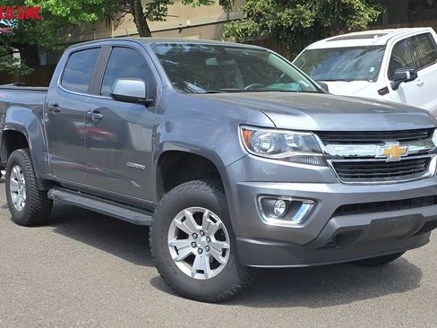 Used 2018 Chevrolet Colorado LT AWD/4WD image 1