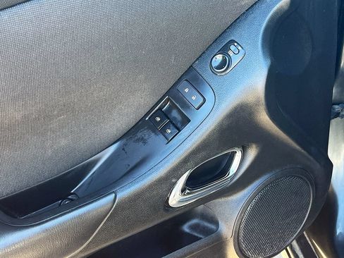 Used 2015 Chevrolet Camaro LT RWD image 16