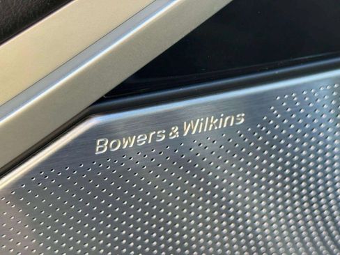 Used 2022 BMW X7 M50i image 43