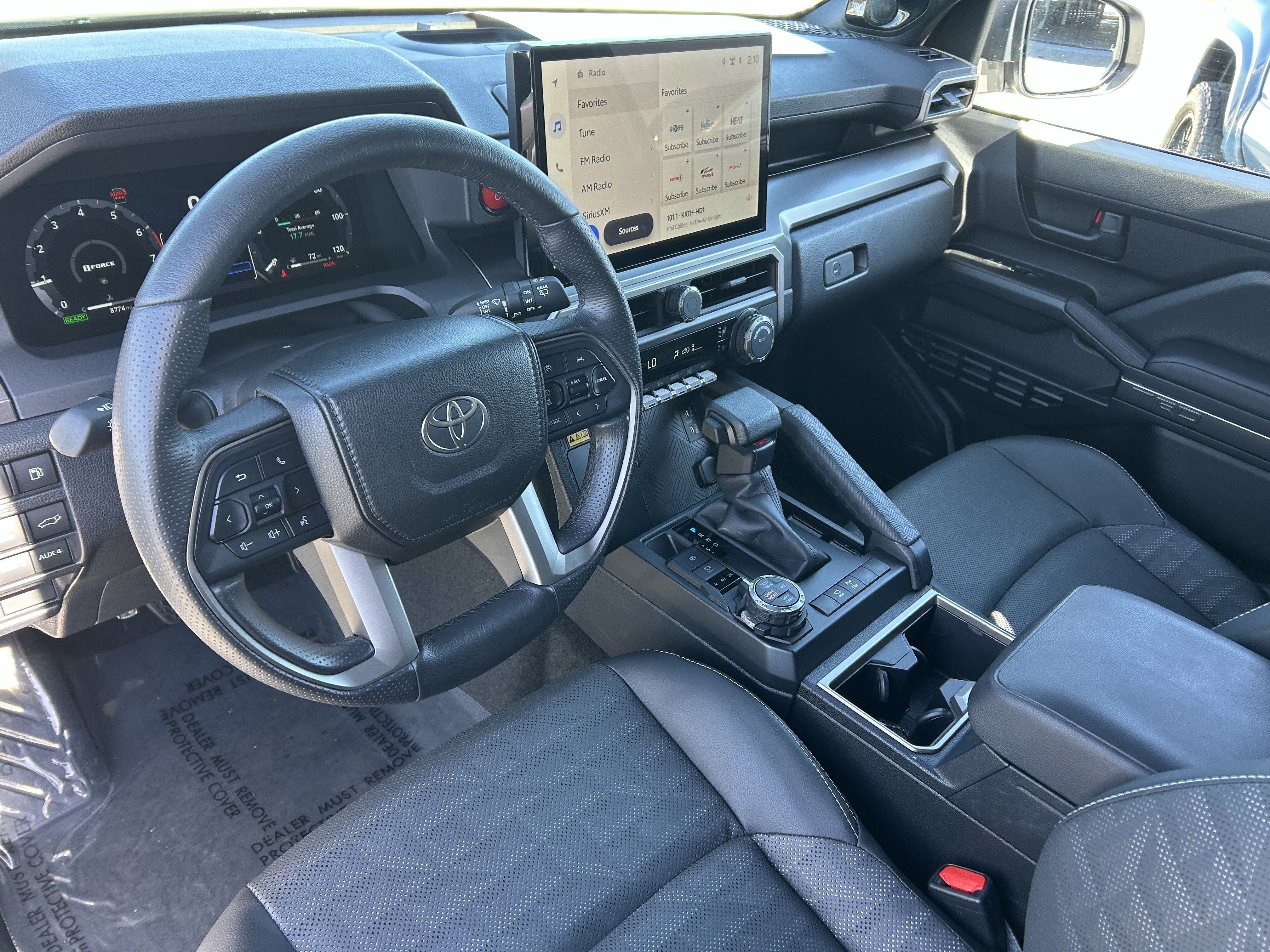 Certified 2025 Toyota 4Runner TRD Off-Road Premium AWD/4WD image 20