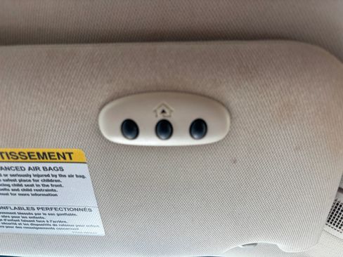 Used 2010 Lincoln MKX AWD image 27