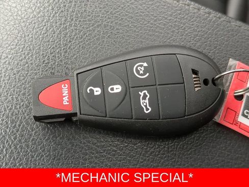 Used 2010 Dodge Journey R/T w/ Navigation & Sound Group I image 44