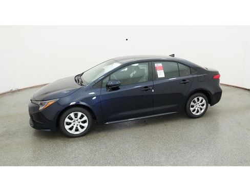 New 2026 Toyota Corolla LE image 2