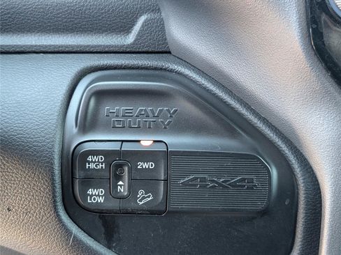 Used 2021 RAM 2500 Laramie w/ Night Edition image 29