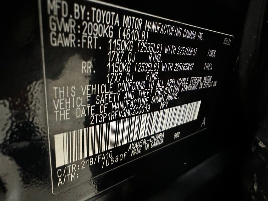 Used 2021 Toyota RAV4 XLE w/ Convenience Package AWD/4WD image 38