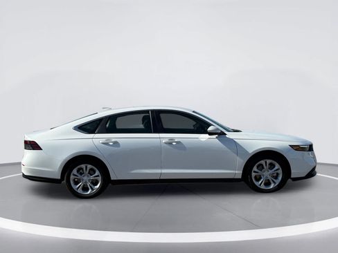 Used 2026 Honda Accord LX image 10