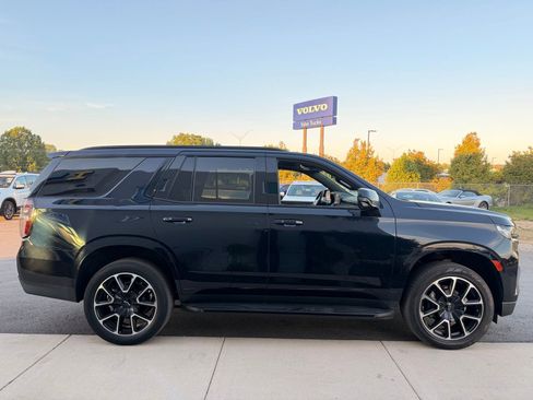 Used 2022 Chevrolet Tahoe RST w/ Luxury Package AWD/4WD image 5