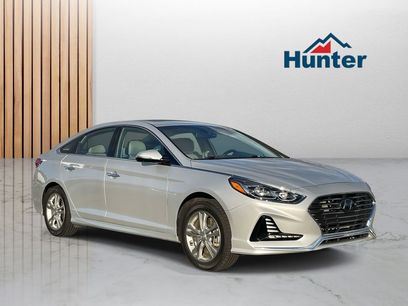 Used 2018 Hyundai Sonata Limited w/ Limited Ultimate Package 03