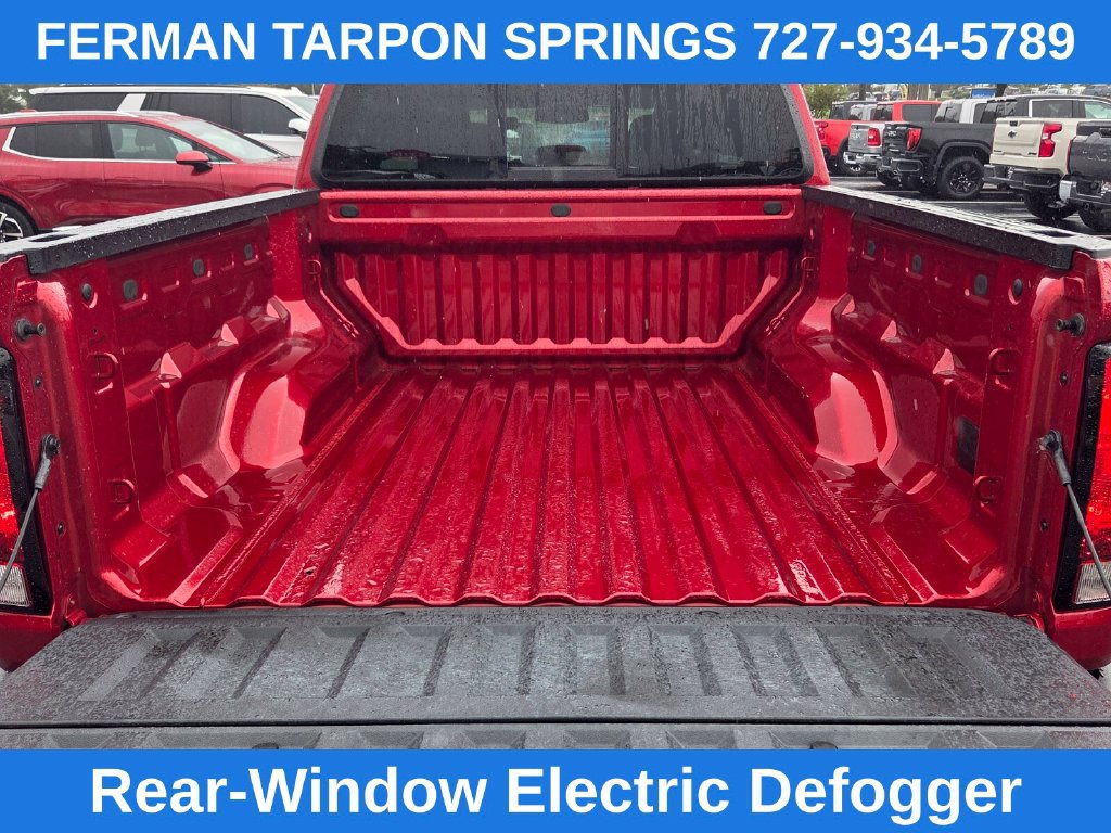 Used 2024 Chevrolet Colorado LT w/ LT Convenience Package RWD image 11