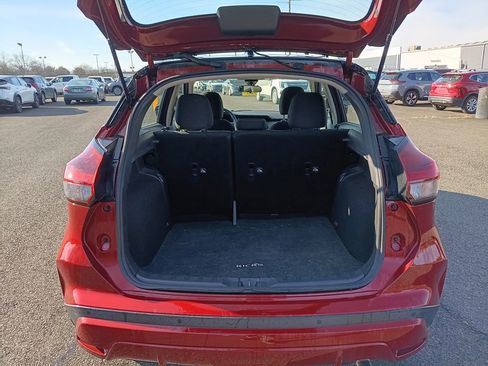 Certified 2021 Nissan Kicks SV w/ Exterior Package image 5