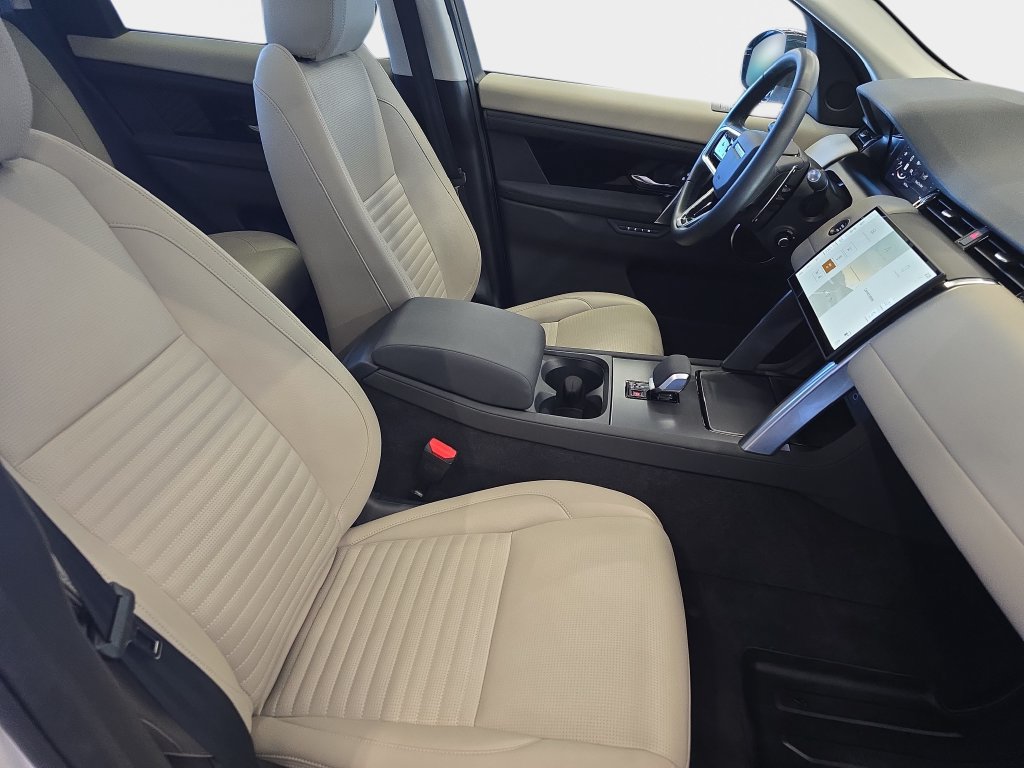 Certified 2025 Land Rover Discovery Sport S AWD/4WD image 12