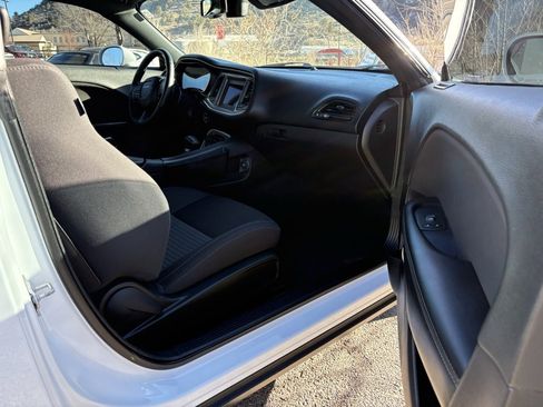 Used 2019 Dodge Challenger R/T w/ Driver Convenience Group image 22