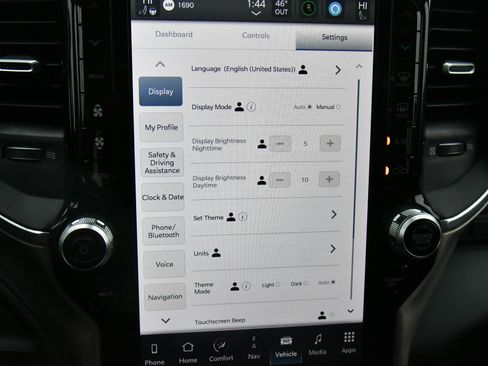 Used 2024 RAM 2500 Laramie image 25