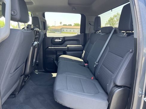 Used 2021 Chevrolet Silverado 1500 LT RWD image 29