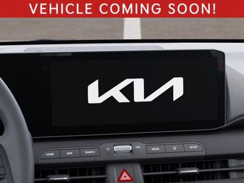 New 2026 Kia K4 LXS image 20