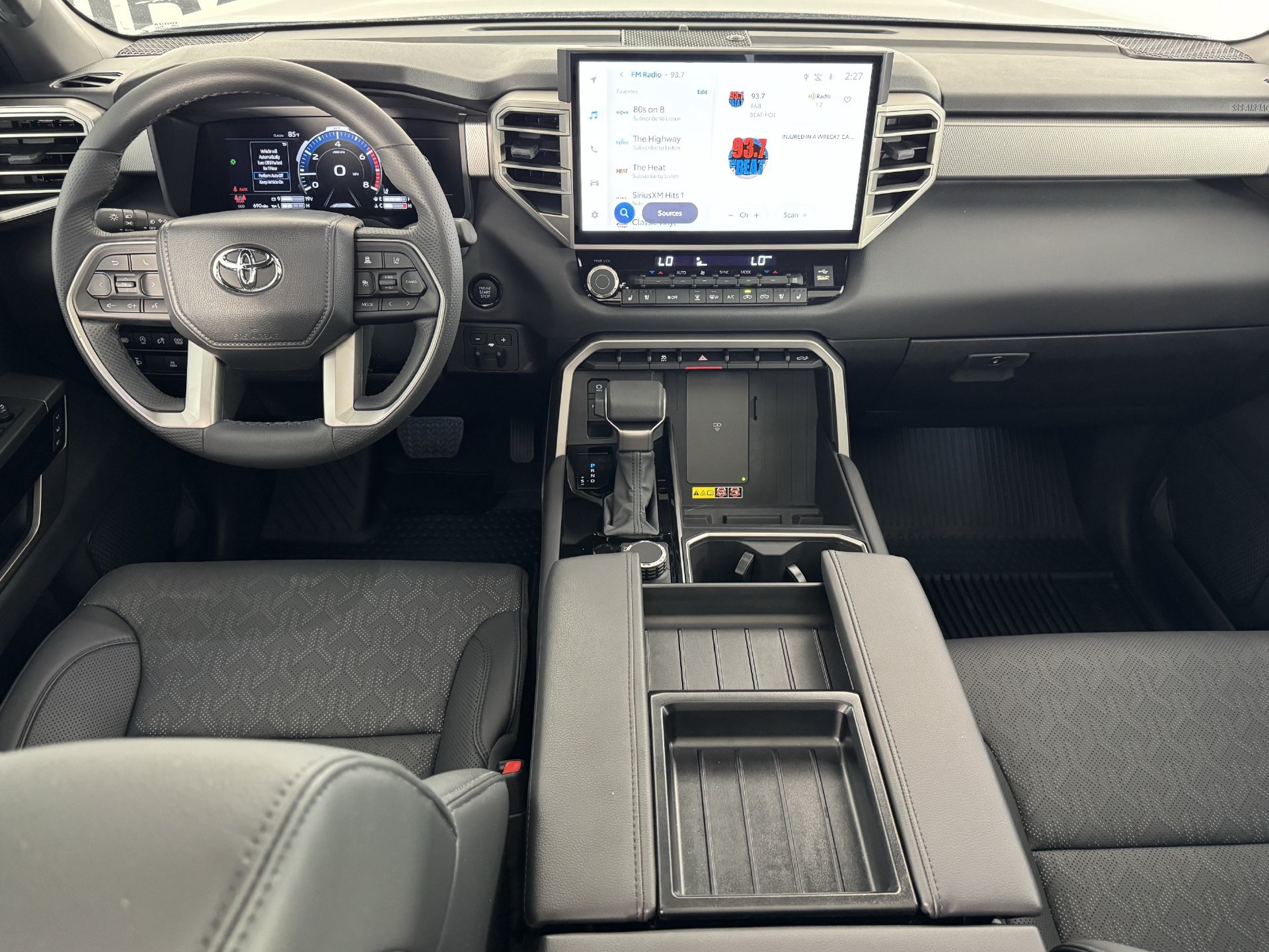 Used 2025 Toyota Tundra Limited w/ Power Package RWD image 23