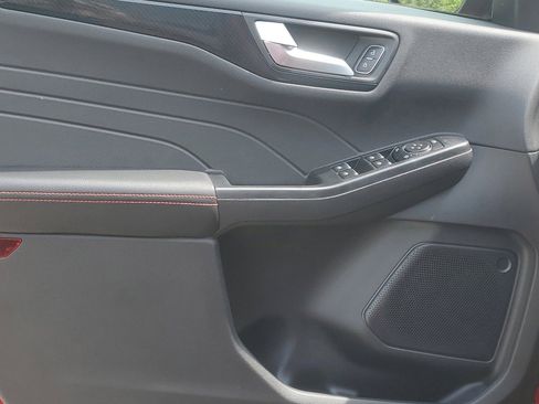 New 2026 Ford Escape ST-Line w/ Tech Pack #1 image 11