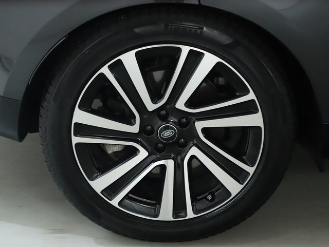 Certified 2023 Land Rover Range Rover SE AWD/4WD image 43