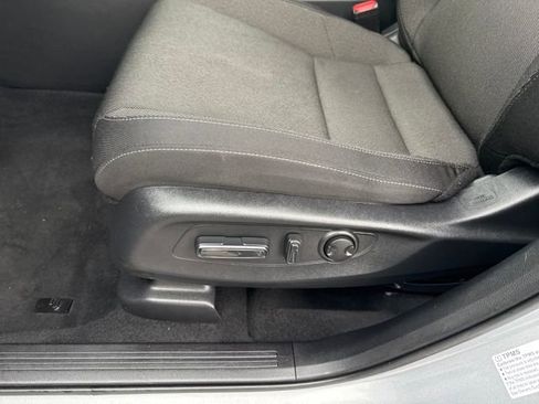 Certified 2025 Honda CR-V EX image 11
