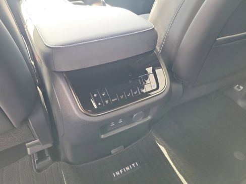 Certified 2026 INFINITI QX80 4WD w/ Sport Exterior Package image 14