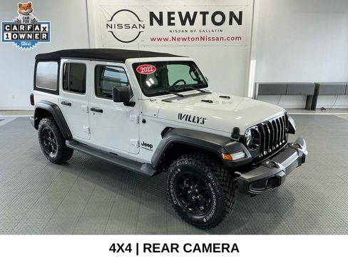 Used 2022 Jeep Wrangler Unlimited Sport image 1