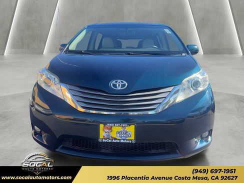Used 2011 Toyota Sienna XLE FWD image 8