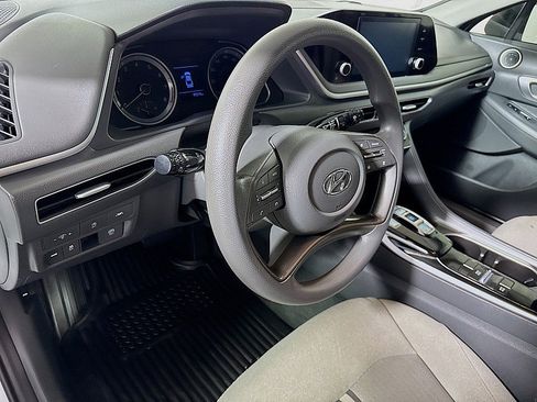 Used 2020 Hyundai Sonata SE FWD image 9