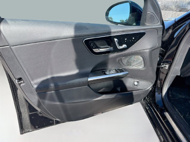 Used 2026 Mercedes-Benz C 300 Sedan image 22