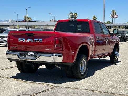 New 2026 RAM 3500 Big Horn AWD/4WD image 7