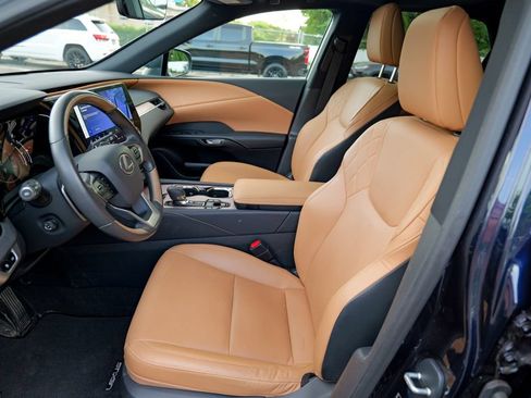 Used 2023 Lexus RX 350 Premium w/ Cold Area Package AWD/4WD image 22
