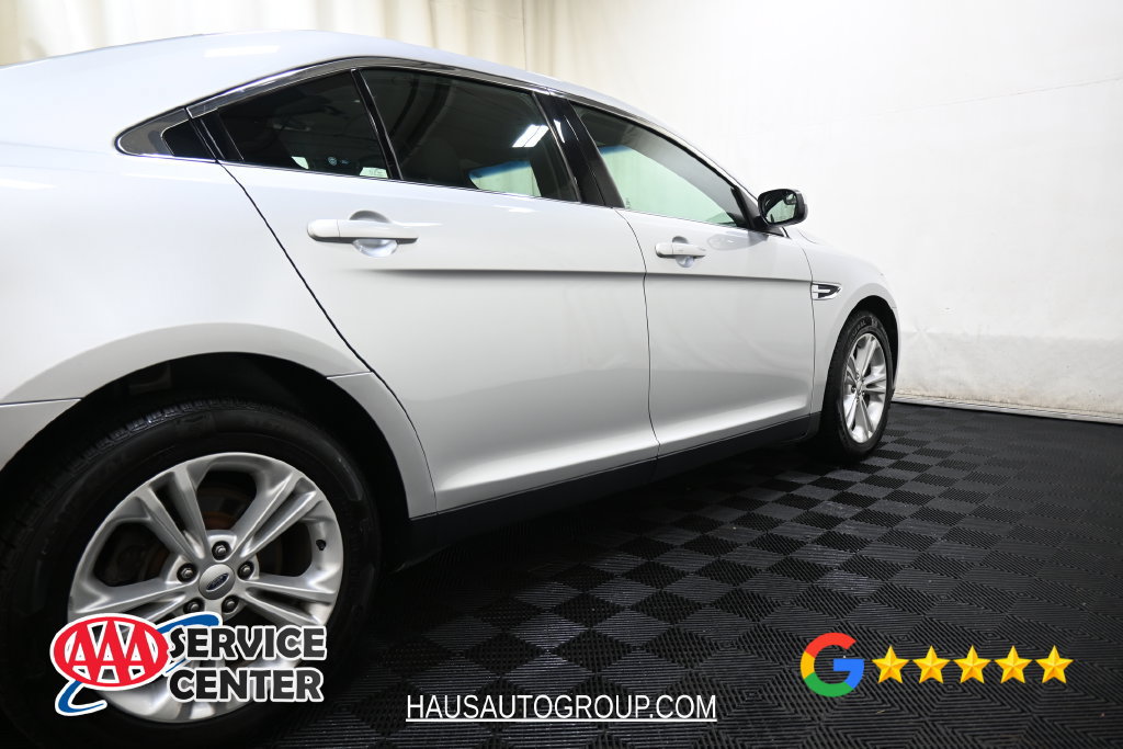 Used 2016 Ford Taurus SEL w/ Equipment Group 201A AWD/4WD image 21