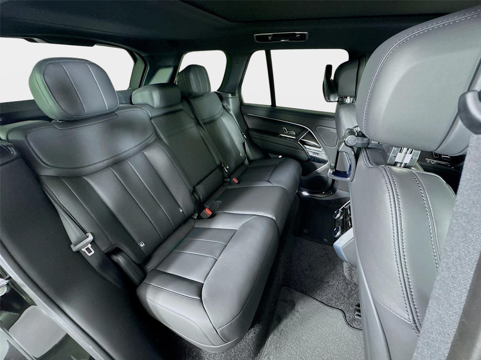 New 2026 Land Rover Range Rover SE AWD/4WD image 29