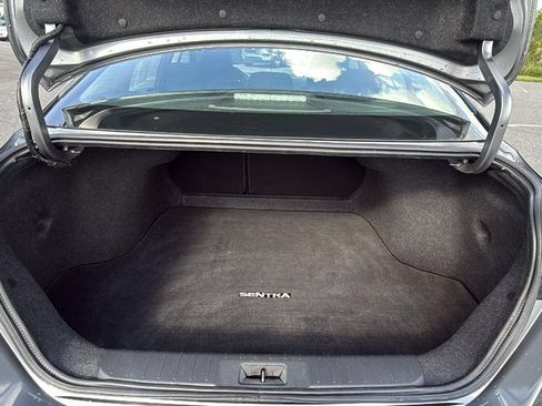Used 2023 Nissan Sentra SV FWD image 21