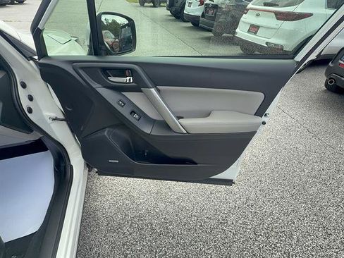 Used 2018 Subaru Forester 2.5i Limited AWD/4WD image 24