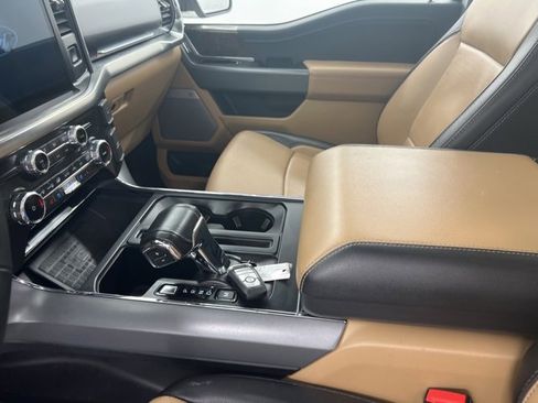 Used 2022 Ford F150 Lariat w/ Equipment Group 502A High image 16