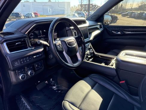 Used 2022 GMC Yukon Denali w/ Max Trailering Package image 16