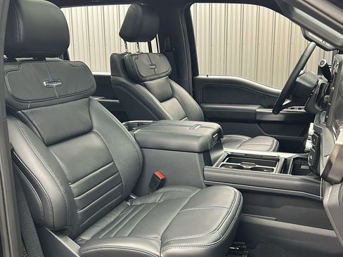 Used 2025 Ford F250 Platinum w/ FX4 Off-Road Package image 42