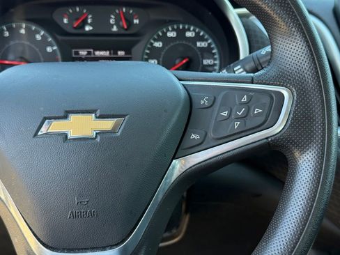 Used 2023 Chevrolet Malibu LT FWD image 16