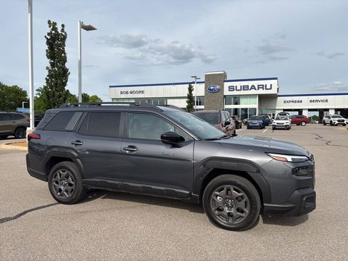 Used 2026 Subaru Outback Premium AWD/4WD image 1