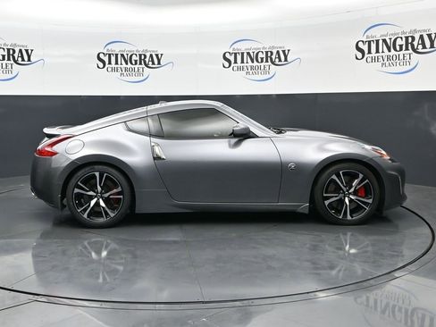 Used 2020 Nissan 370Z Touring Sport RWD image 8